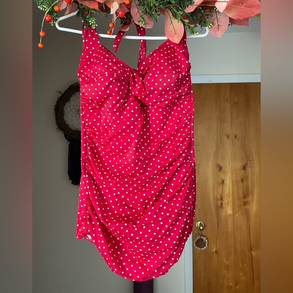 Women’s one piece swimsuit. Size 1X
